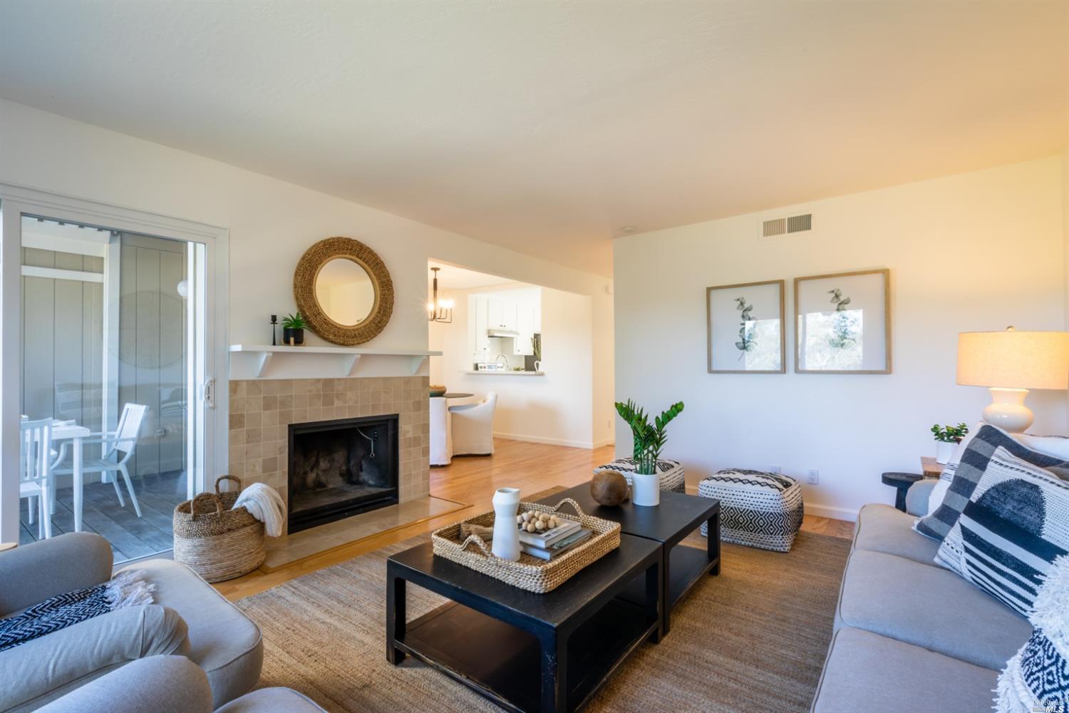 Feature photo for 21 Wordsworth Court, Mill Valley