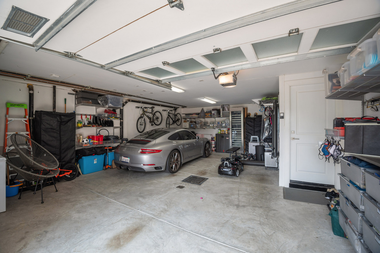 garage with silver car