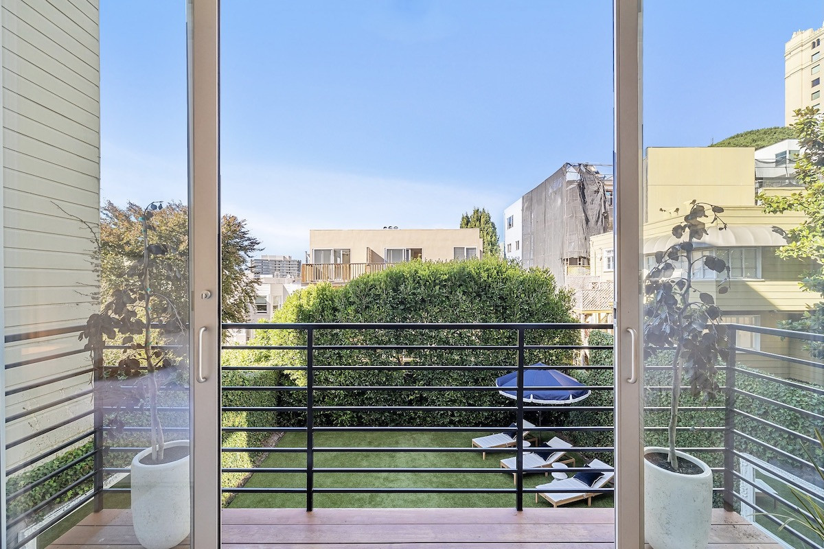 56.lombard.jpg